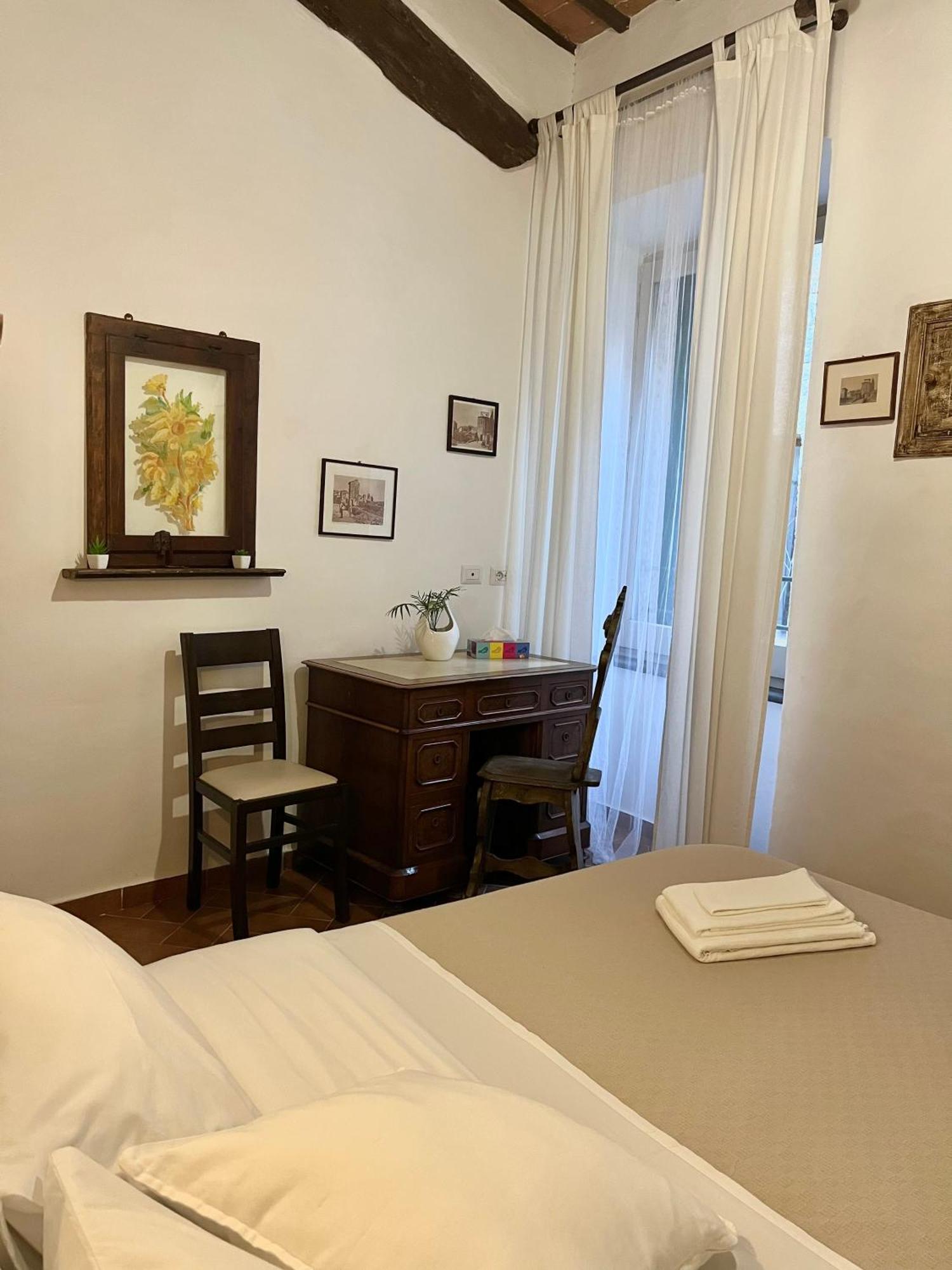 Apartamento Il Girasole Storico Pitigliano Exterior foto