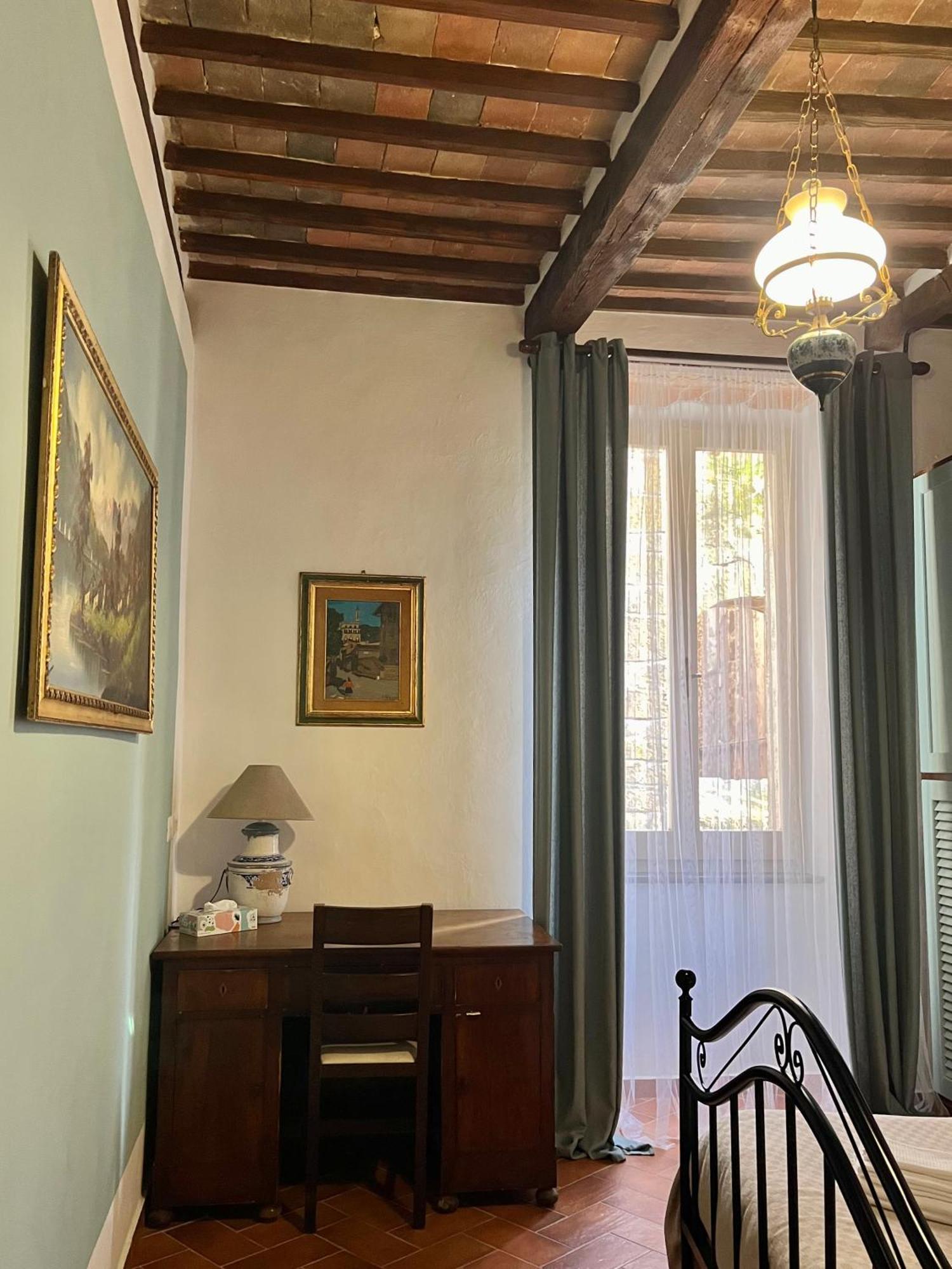 Apartamento Il Girasole Storico Pitigliano Exterior foto